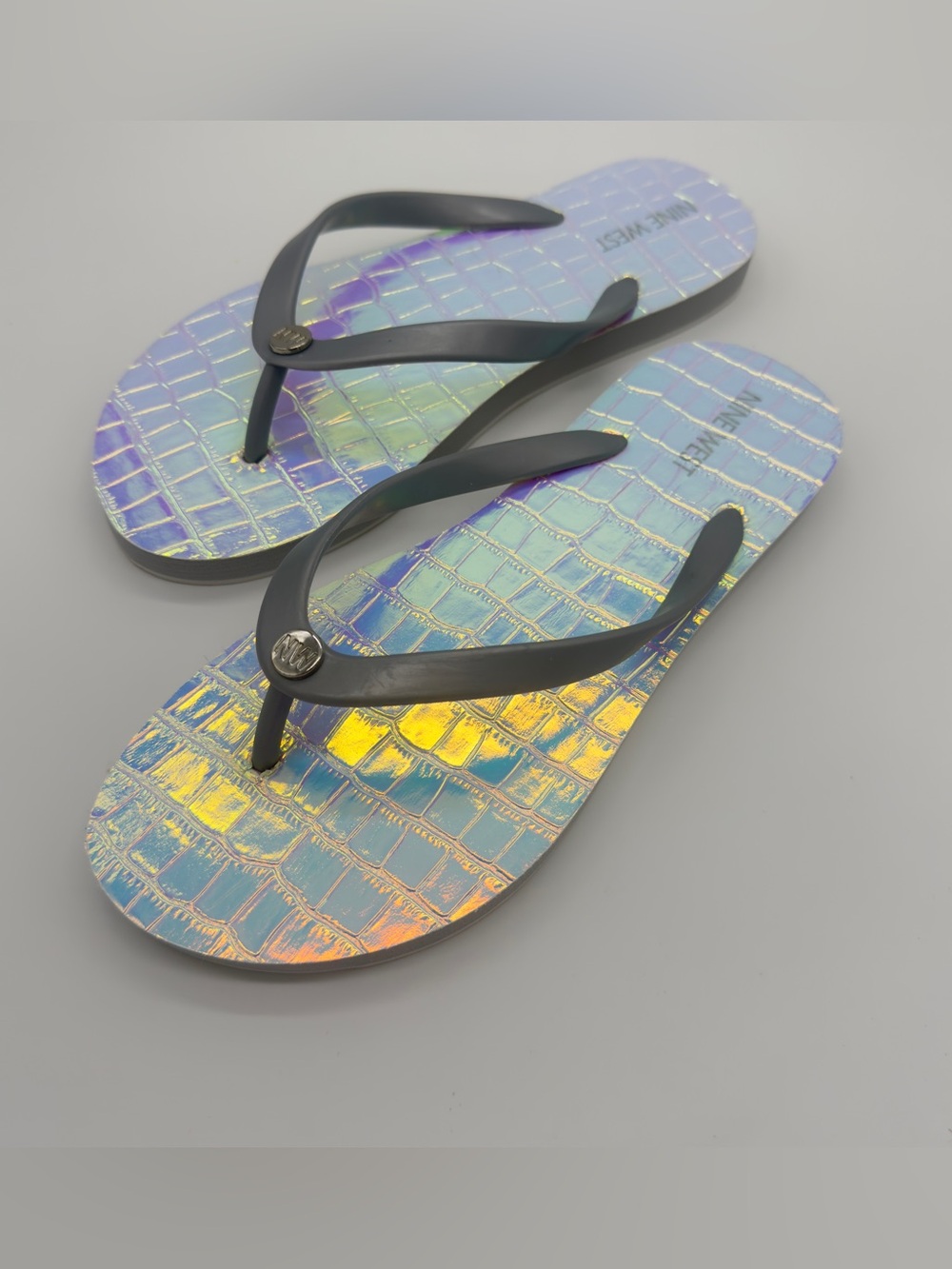 Nine West Iridescent Multicolor Croc-Texture Flip Flop Sandals with Black Straps - Picture 1 of 7